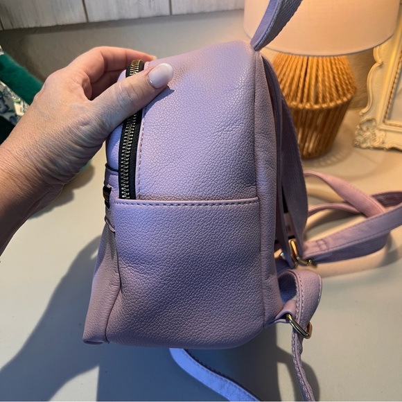 Stylish Vegan Lavender Backpack with Front Zipper